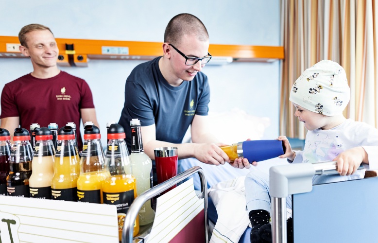 Cocktailbar im Krankenzimmer